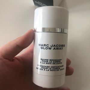 Marc Jacobs Glow Away Bronzer